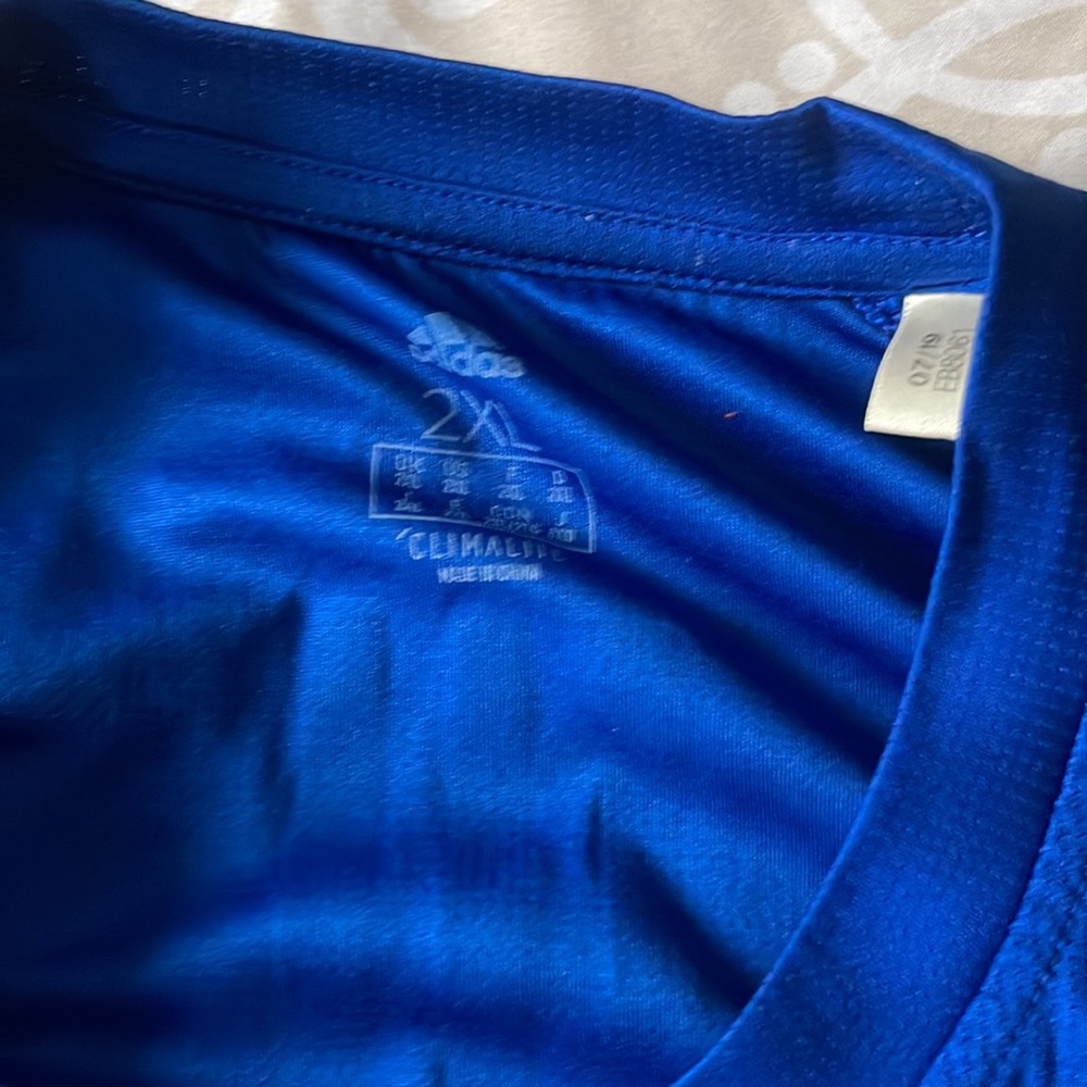 Adidas - Picture 3 of 5